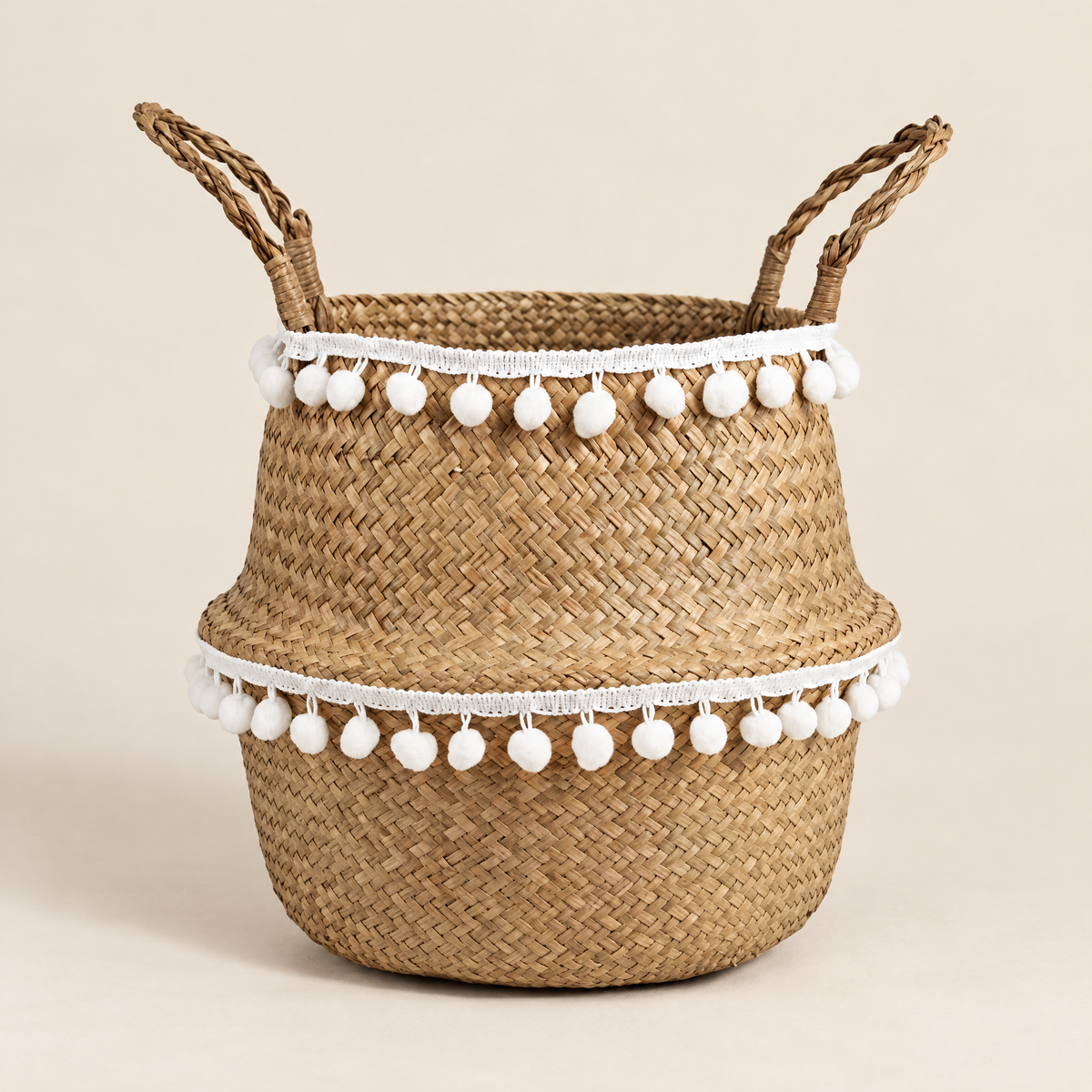Belly Basket Uršuľa – studio shot on a soft oat backdrop