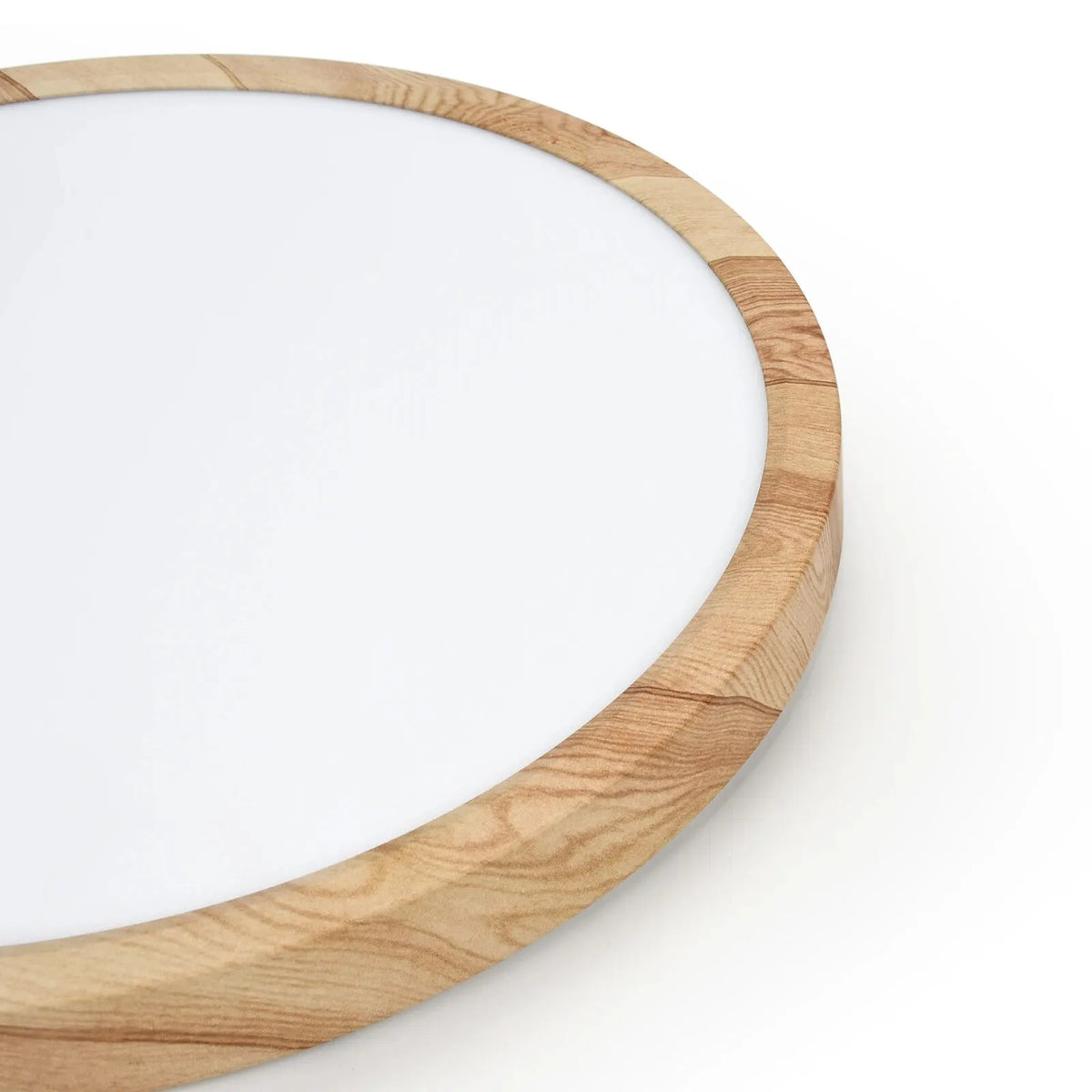 Close-up of the wood-grain edge of Ceiling Light Viktor