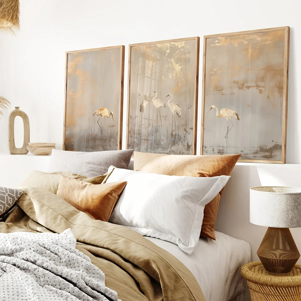 Wall Art Ingrida – three crane prints above a bed