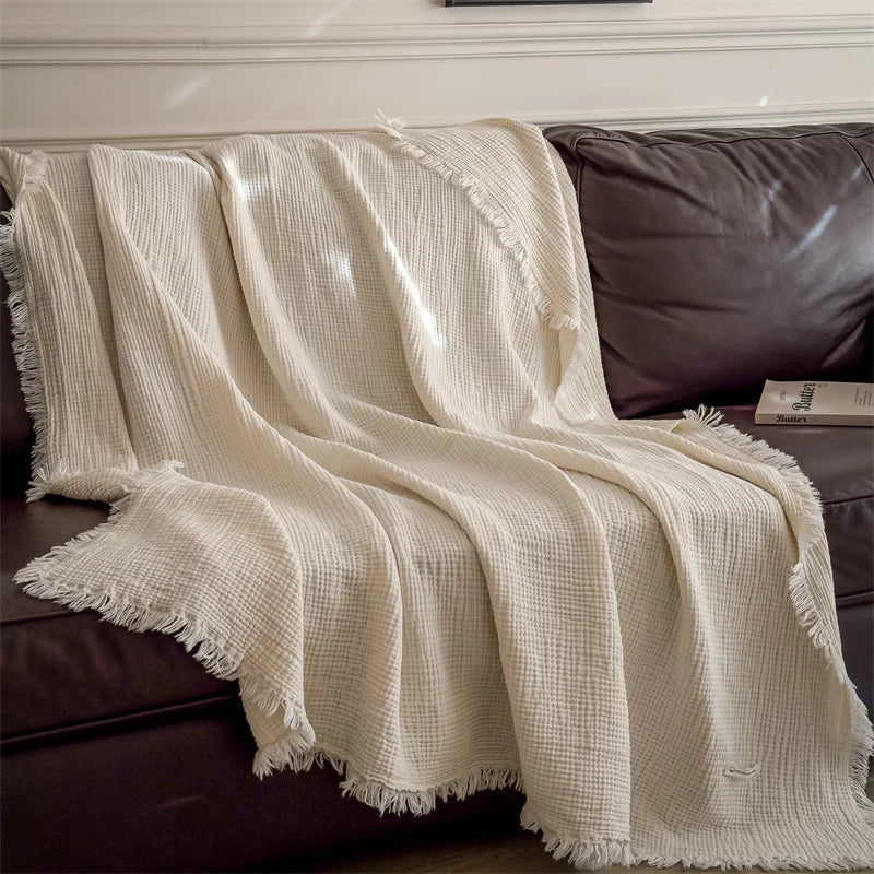 Throw Blanket Alžbeta – Cozy Chunky Knit & Soft Tassels