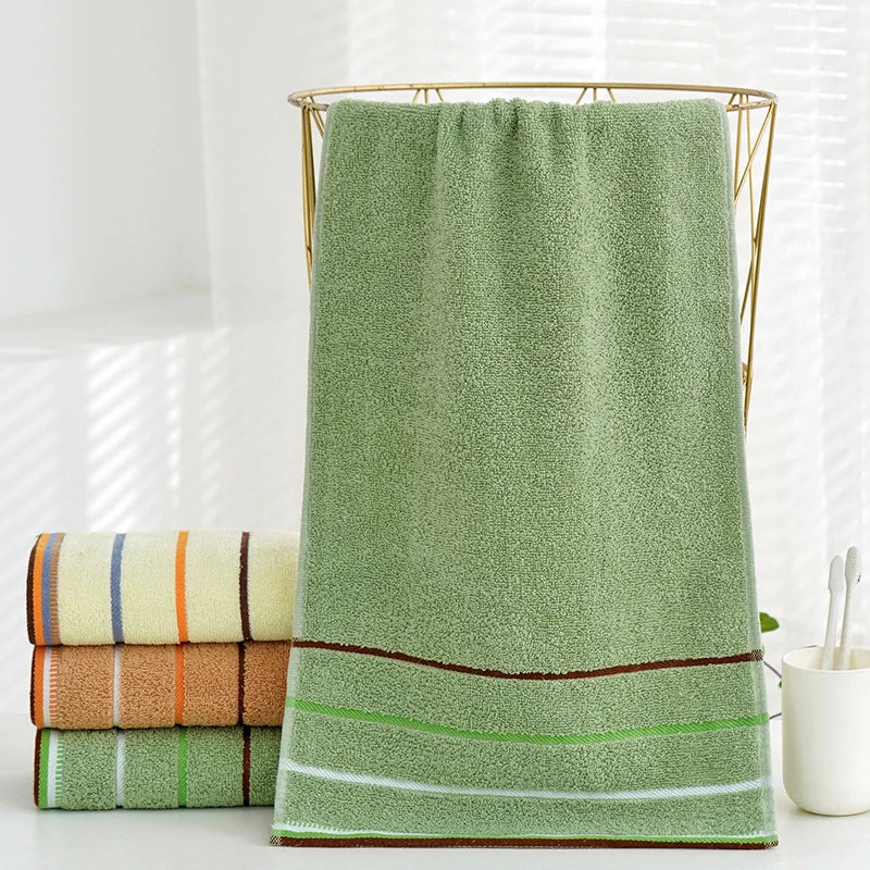 Hand Towel Olga in sage green with a fine stripe