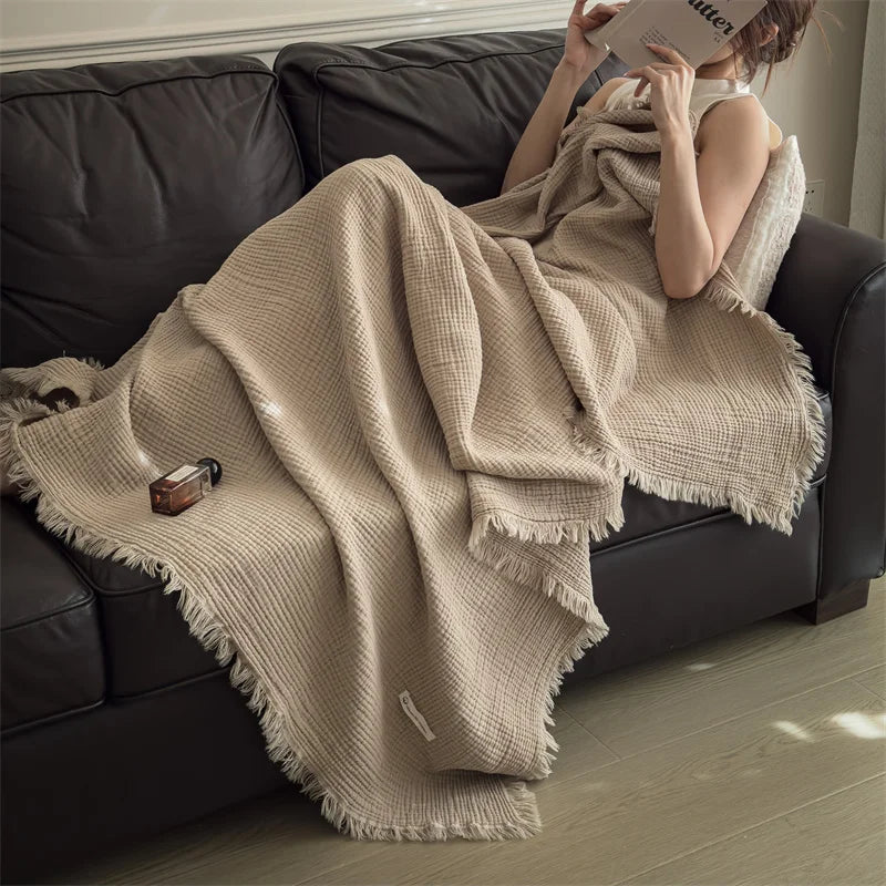 Throw blanket Alžbeta in light brown