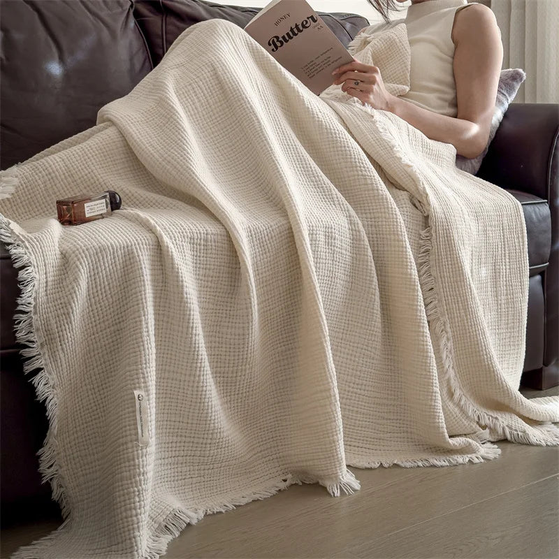Throw blanket Alžbeta in white