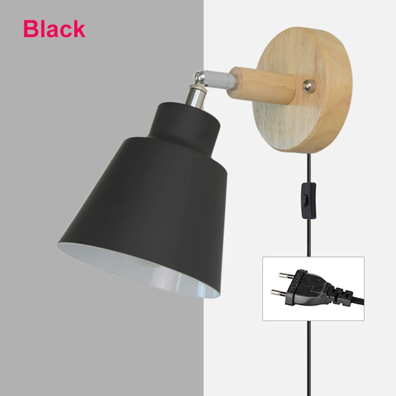Wall Lamp Samuel with wooden mount in black