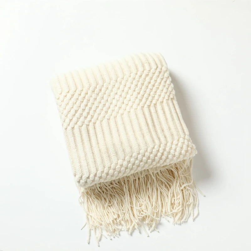 Throw Blanket Eliška in cream, folded