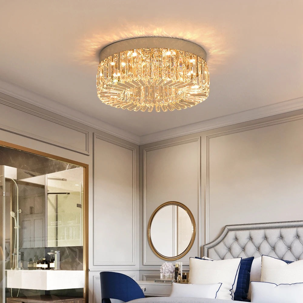 Ceiling Light Laura in gold above a bed